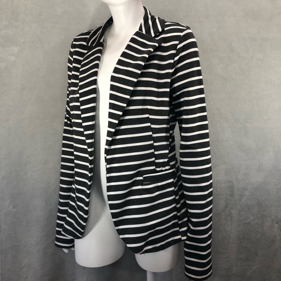 Xhilaration Black & White Striped Knit Blazer - Picture 4 of 13
